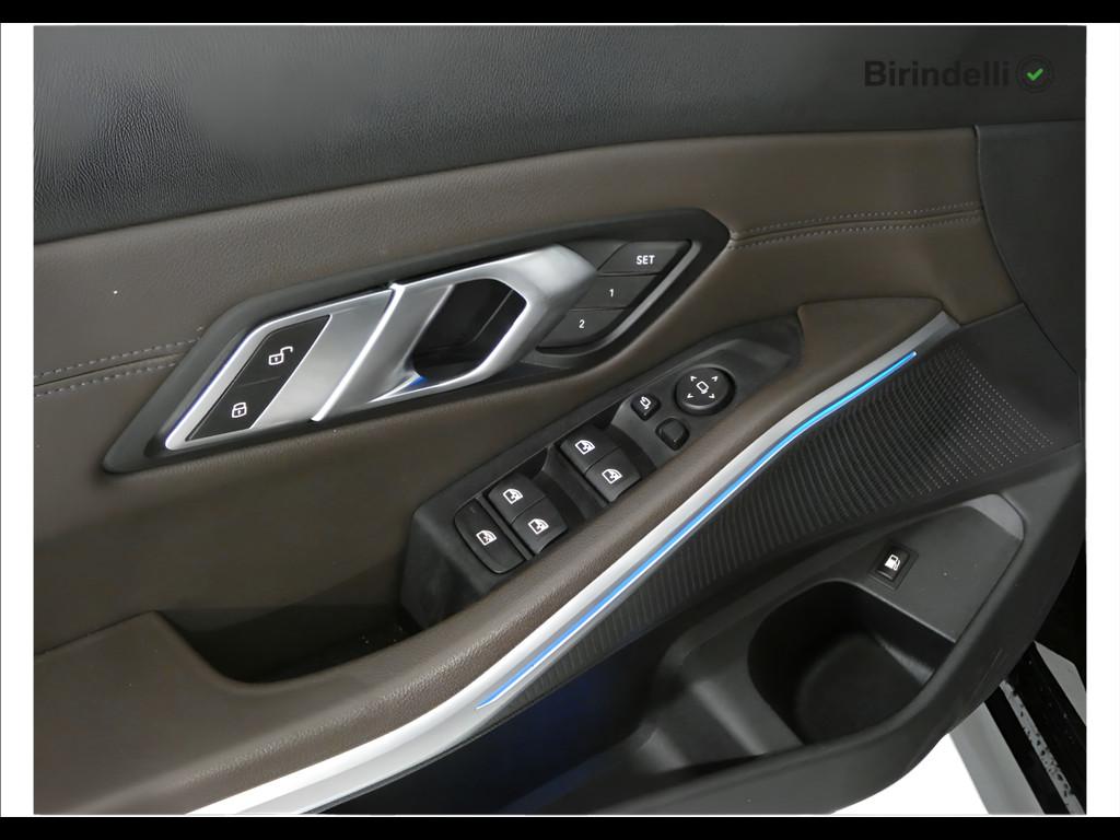 BMW Serie3(G20/21/80/81 - 330e Msport