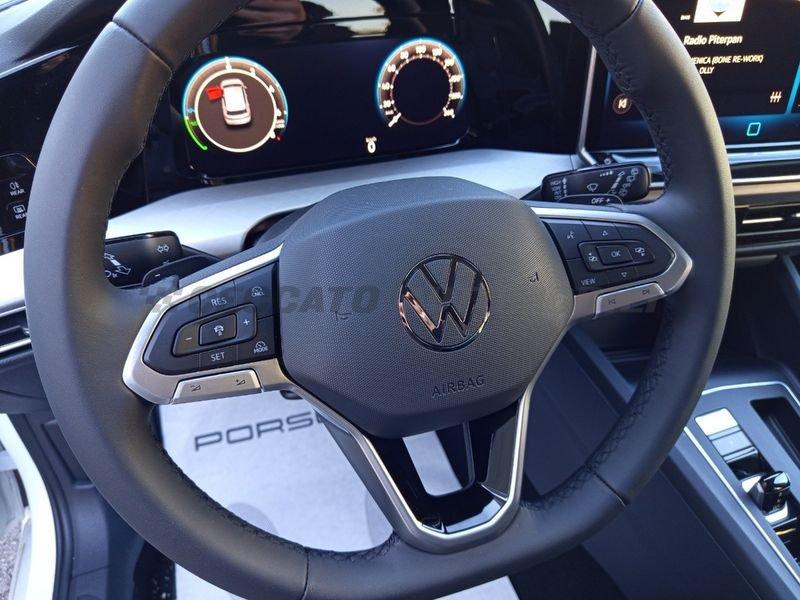Volkswagen Golf Nuova 1,5 LIFE P 110 TSID6A MY 25