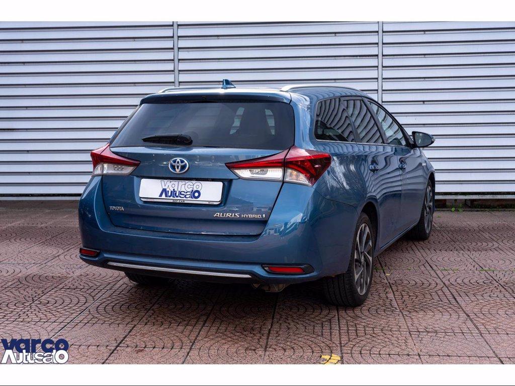TOYOTA Auris touring sports 1.8h lounge cvt del 2016