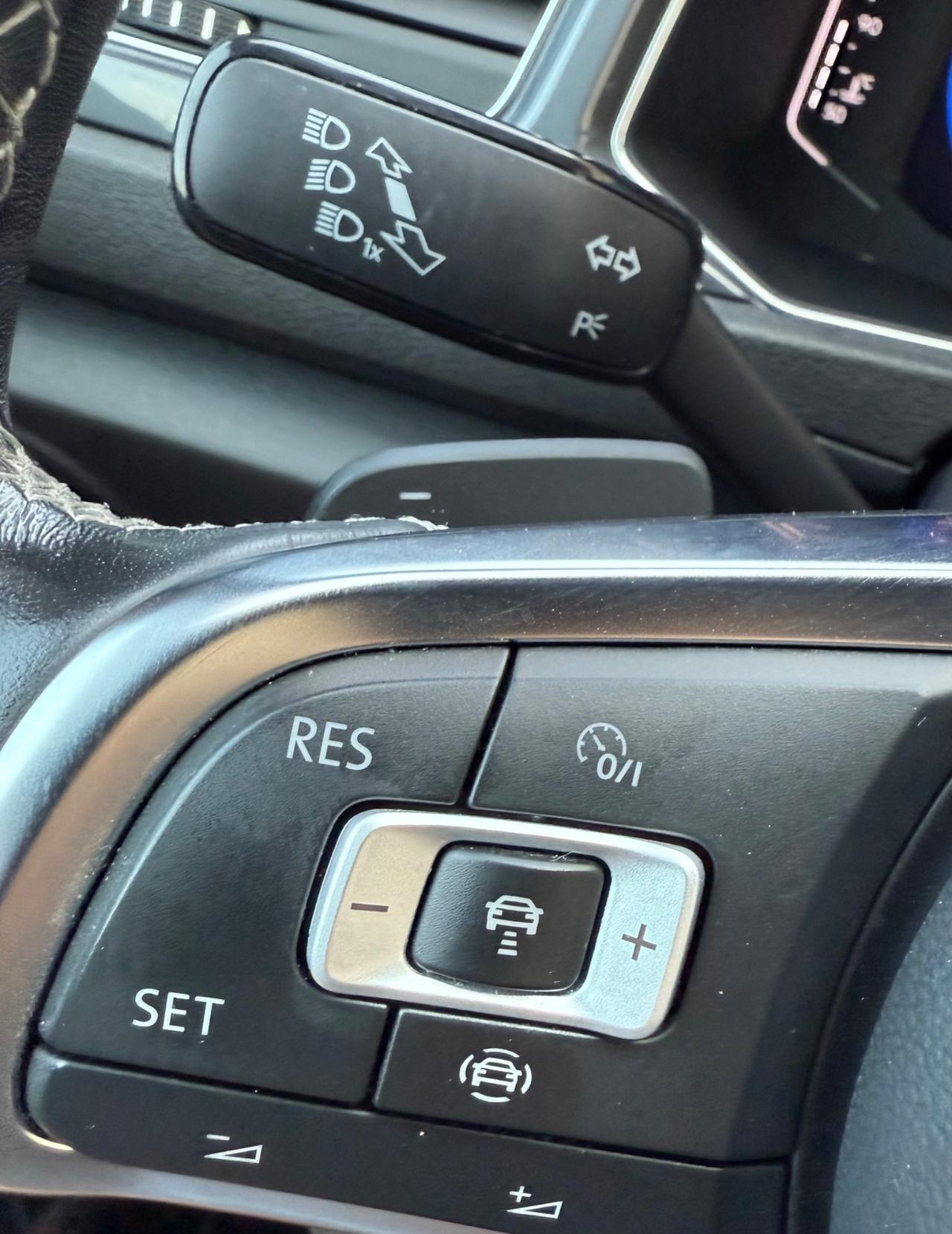 Volkswagen T-Roc 1.5 TSI R-Line BlueMotion Technology
