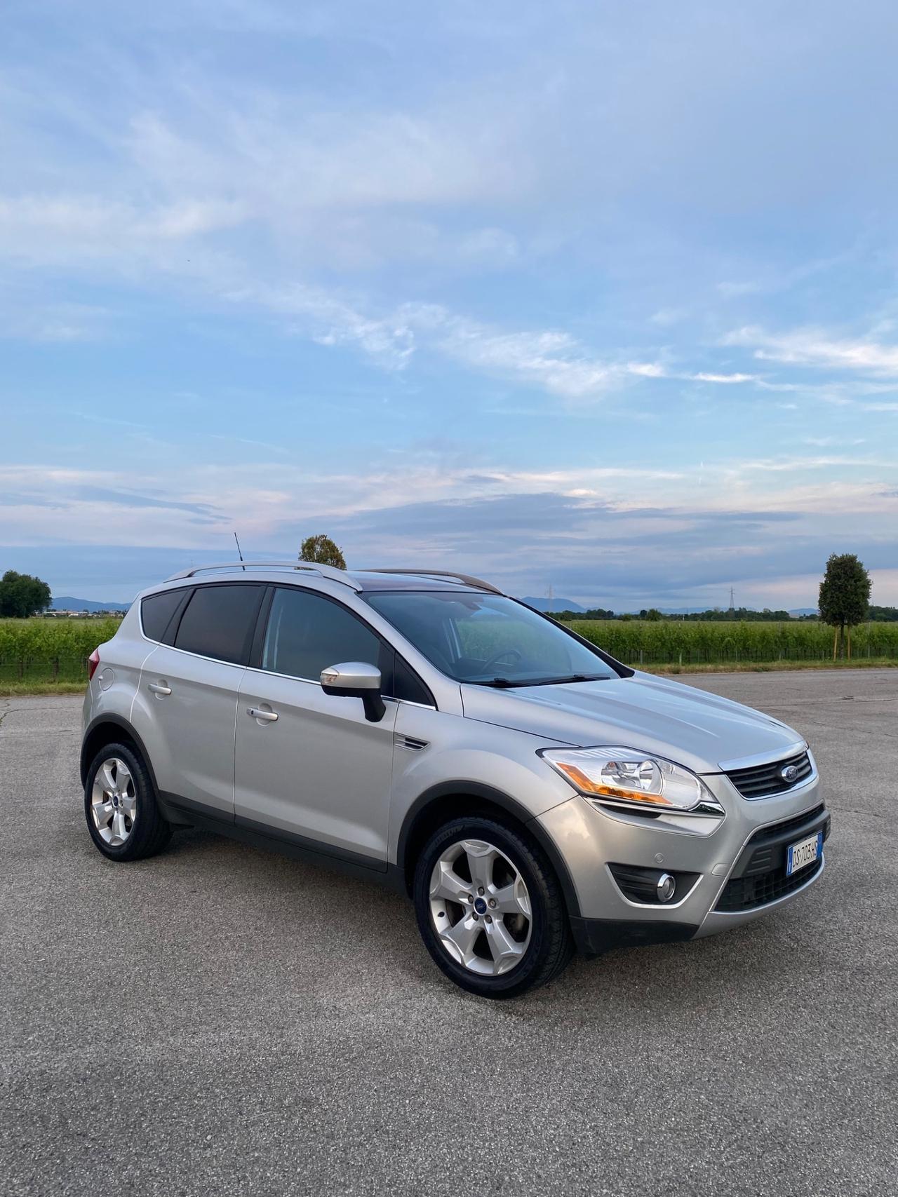 Ford Kuga 2.0 TDCi 136 CV 4WD Titanium DPF