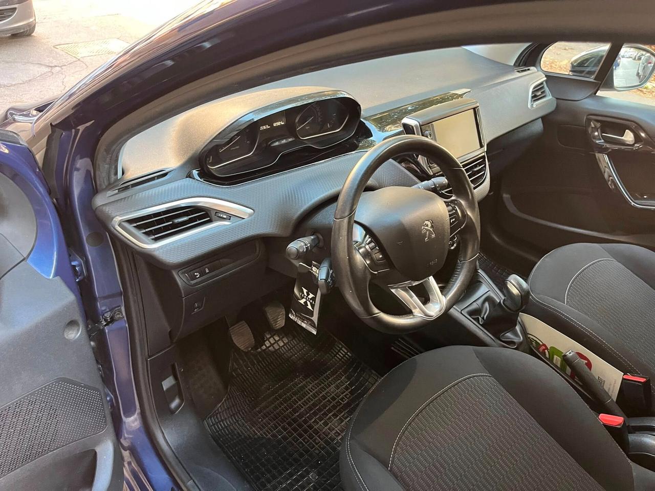 Peugeot 208 BlueHDi 75 5 porte Allure
