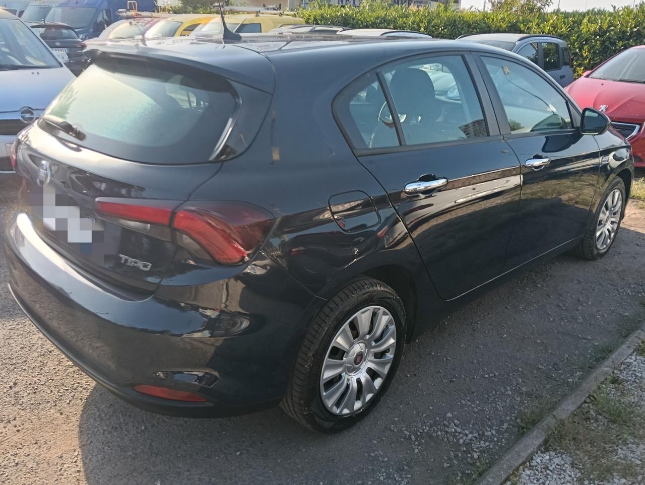 Fiat Tipo 1.6 Mjt S&S 5 porte S-Design