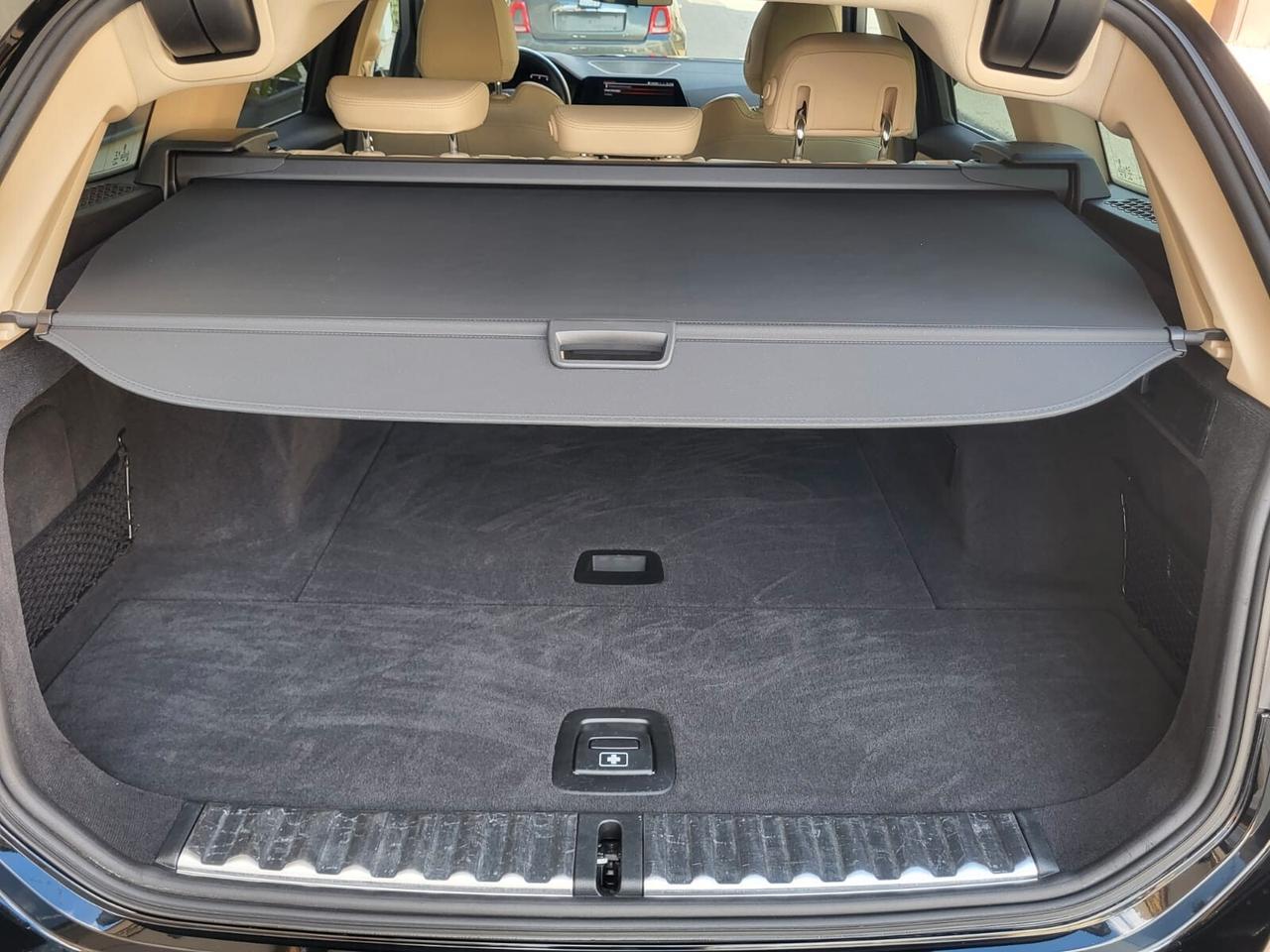 Bmw 318 D 48V Touring Luxury+Pelle+Vetri Oscurati...