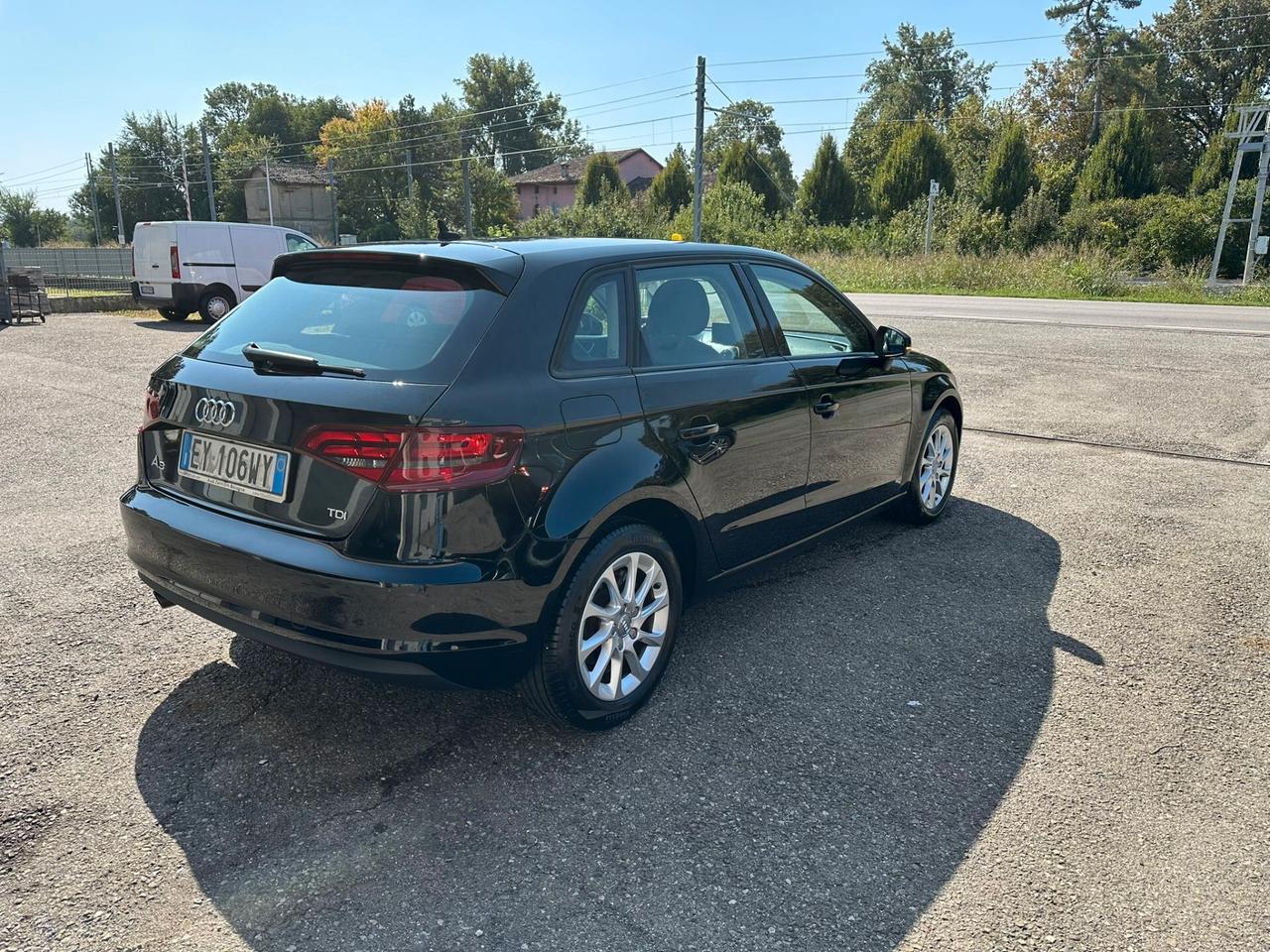 Audi A3 1.6 TDI clean diesel Ambition