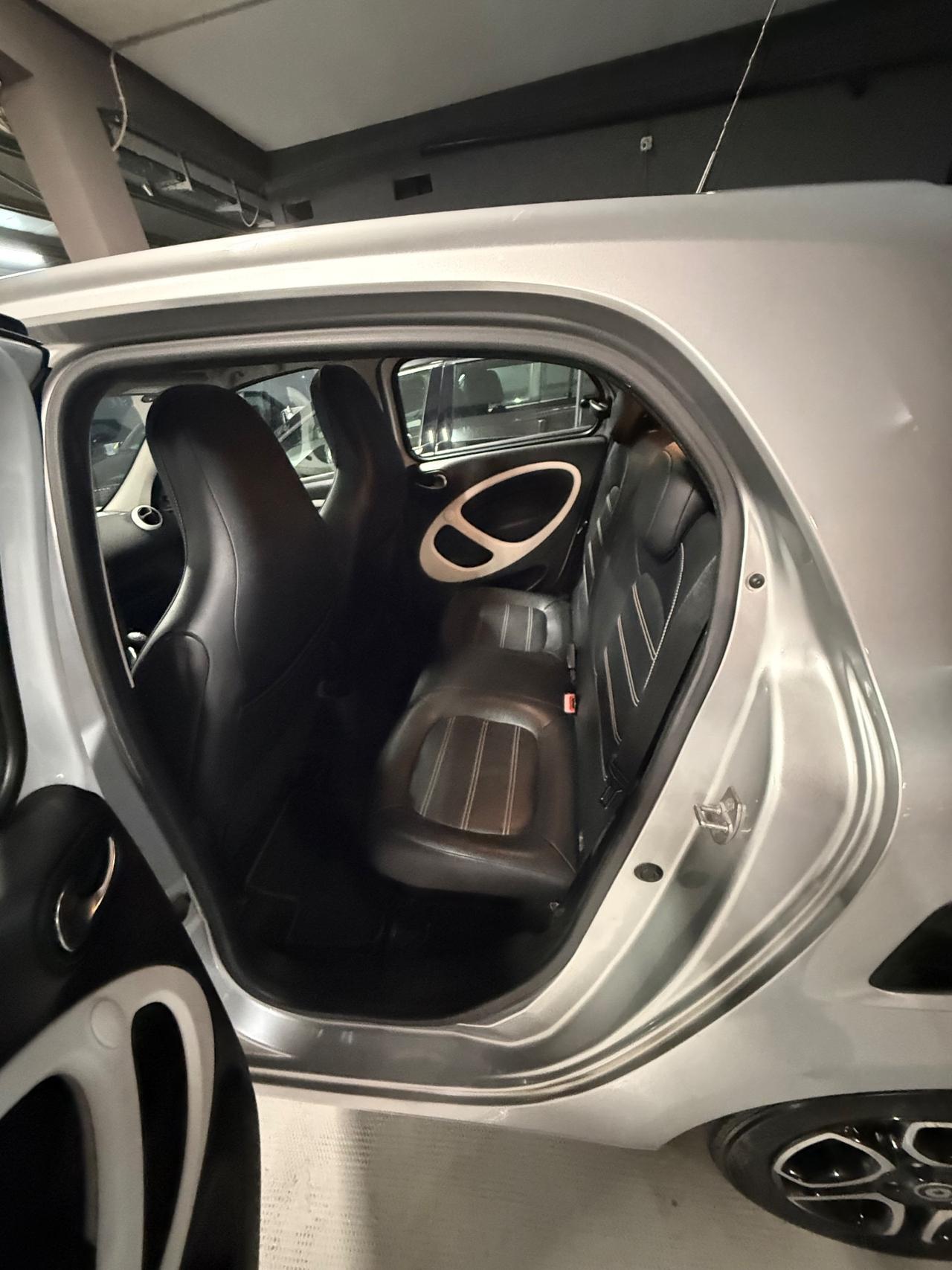 Smart ForFour 70 1.0 Prime