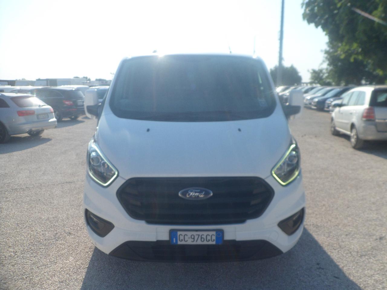 Ford Transit Custom furgone