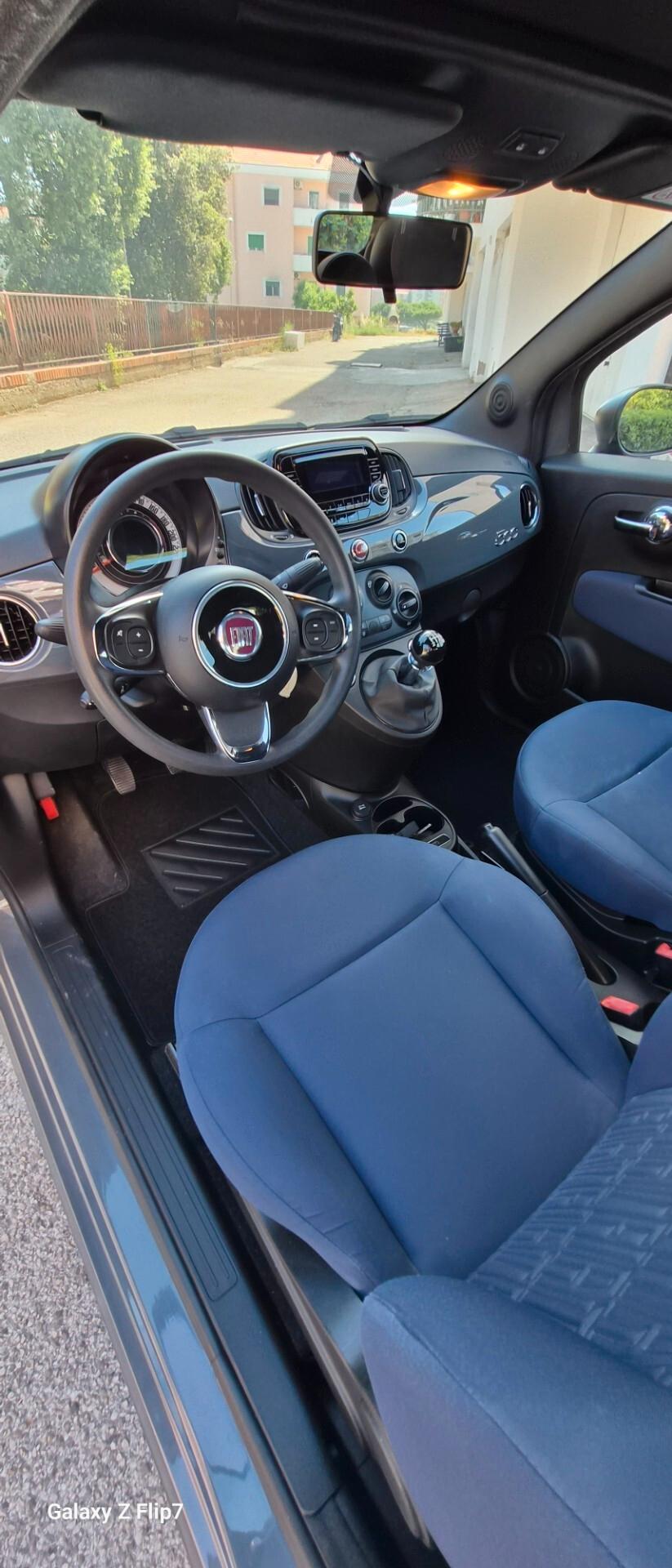 Fiat 500 C 1.0 Hybrid Connect