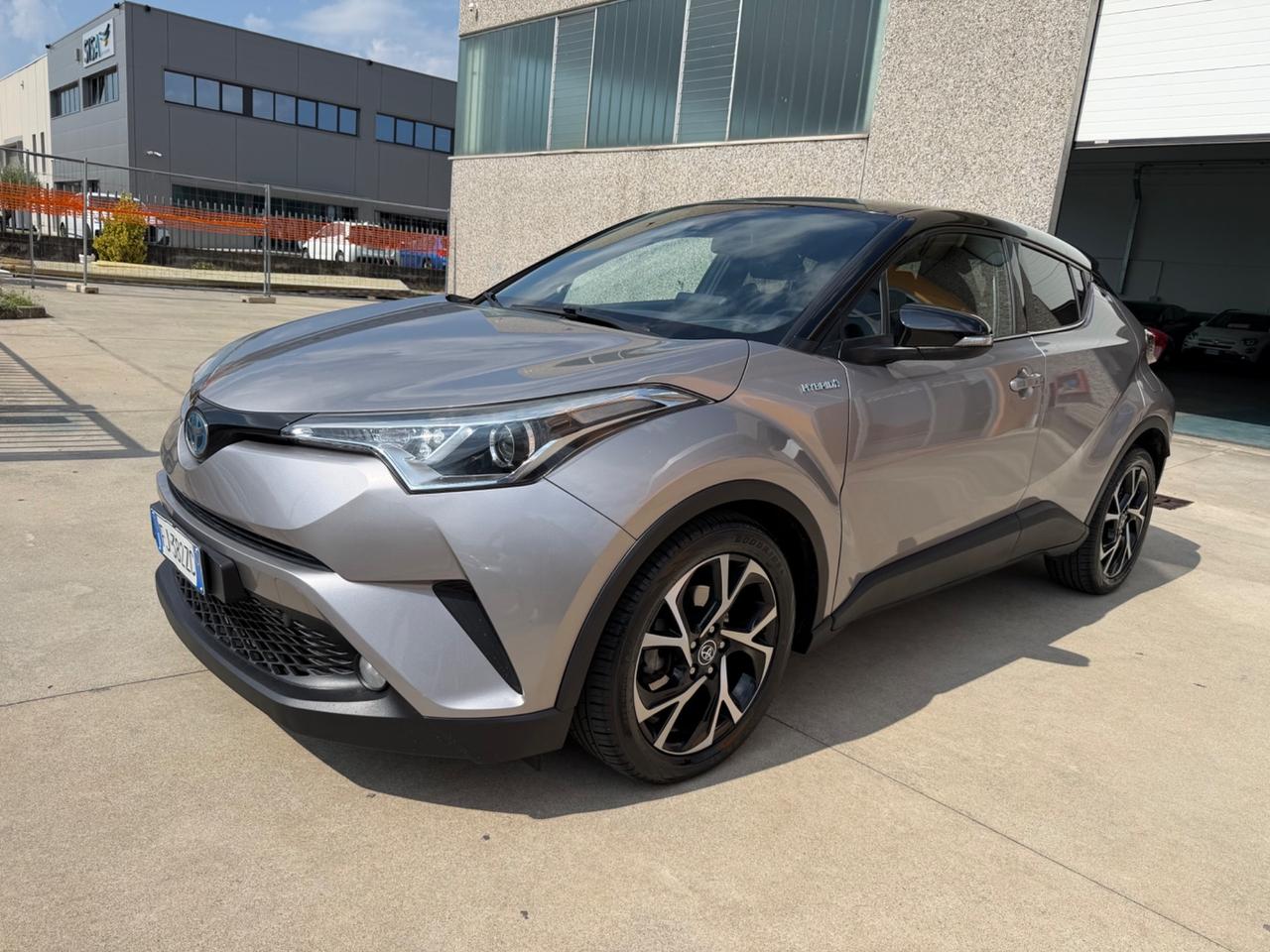 Toyota C-HR 1.8 Hybrid E-CVT Active