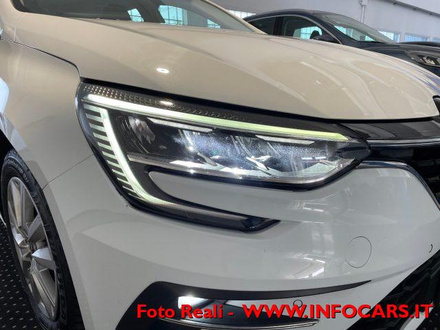 RENAULT Megane Sporter Blue dCi 115 CV Business AUTOCARRO N1