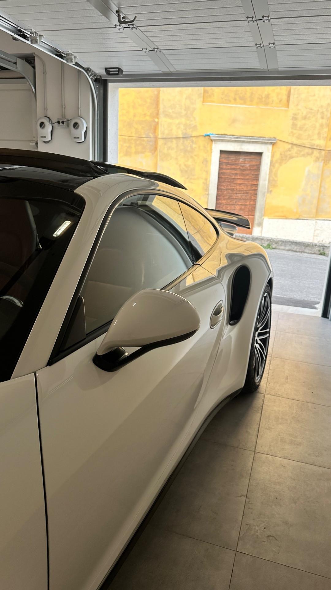 Porsche 911 3.8 Turbo Coupé