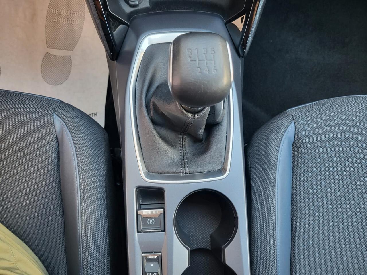 Peugeot 2008 PureTech 100Cv KM 45600+Allure+Cockpit+Retrocamera...