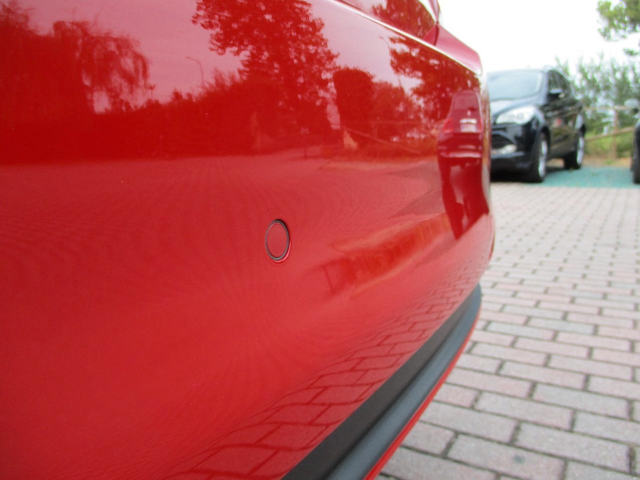 Fiat 500 1.0 hybrid 70cv NAVI/CarPlay/Sensori