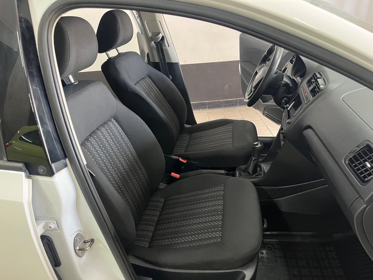 Volkswagen Polo 1.4 TDI 5p. Comfortline 2015