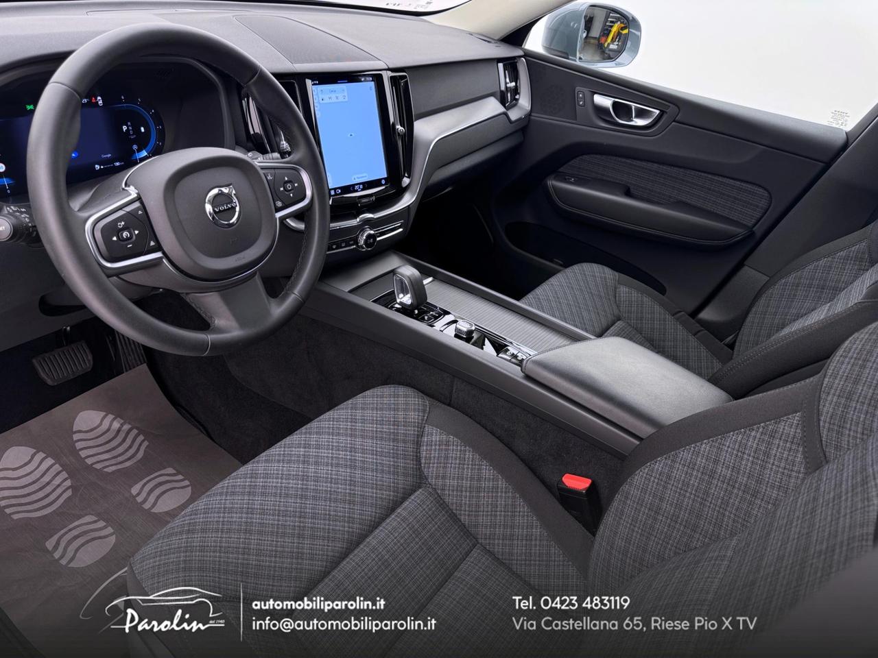 VOLVO XC60 B4 (d) automatico Core Telecamera-CarPlay-Navi