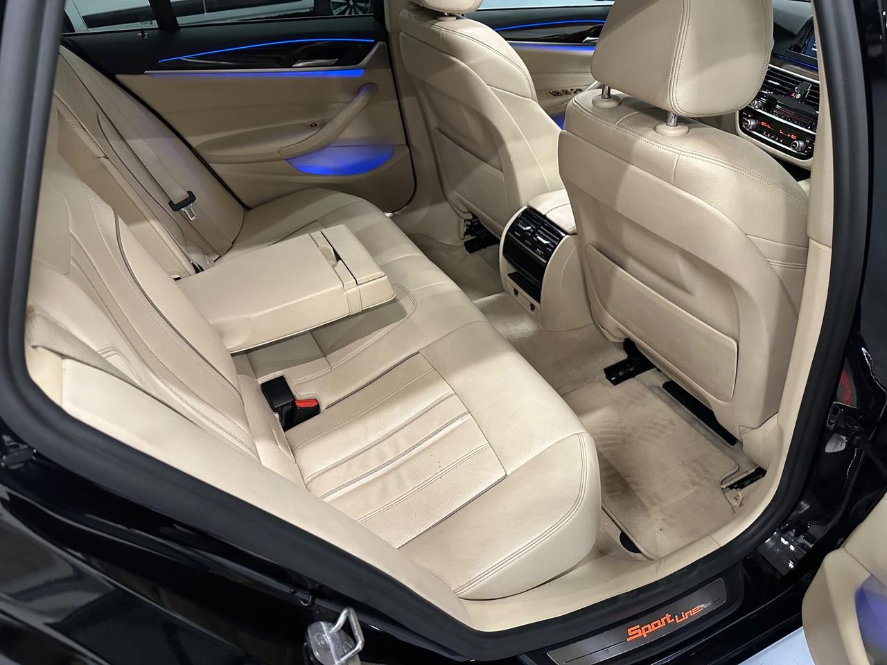Bmw 530d xDrive Touring Business