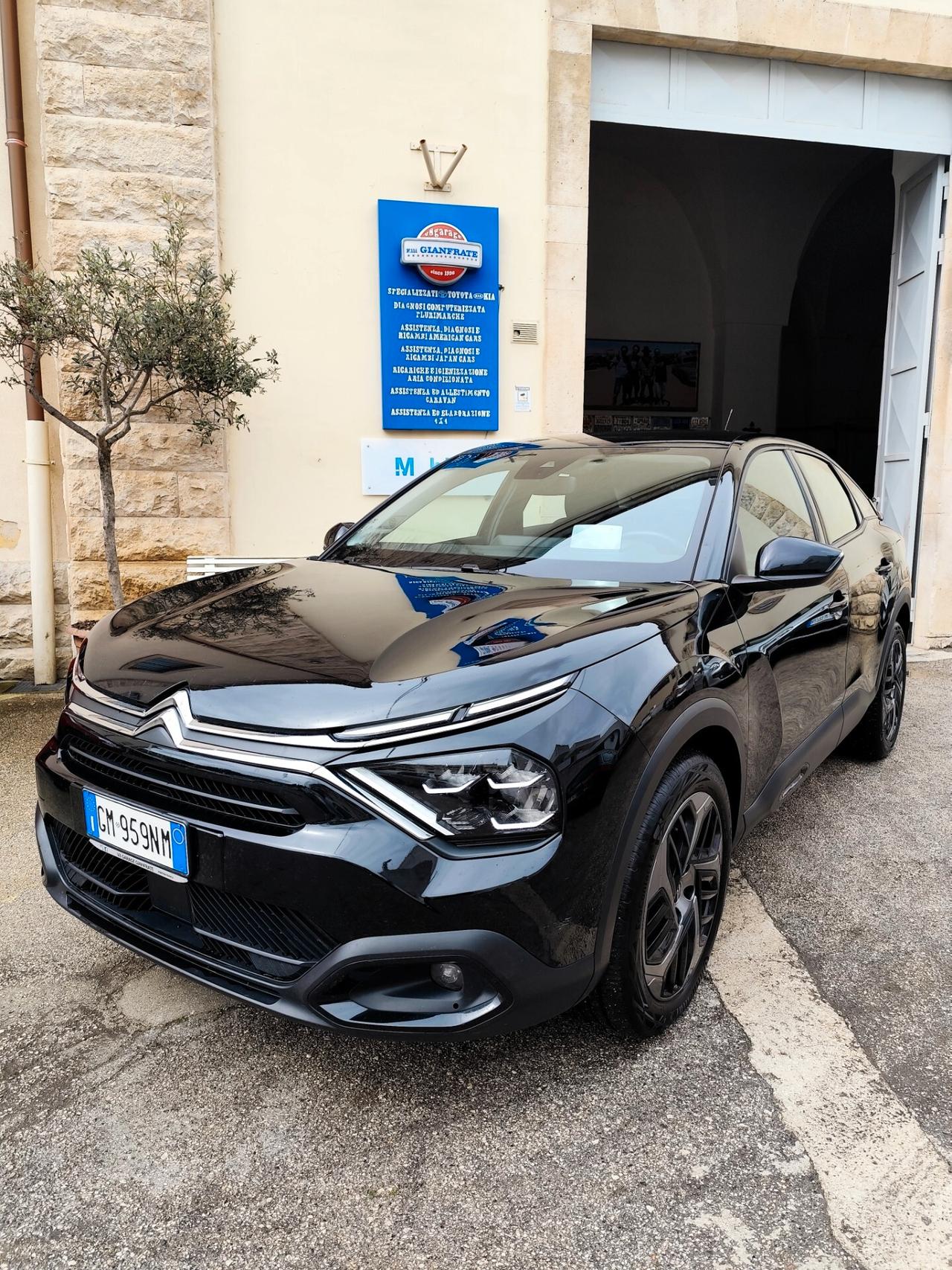 Citroen C4 BlueHDi 130 S&S EAT8 Shine