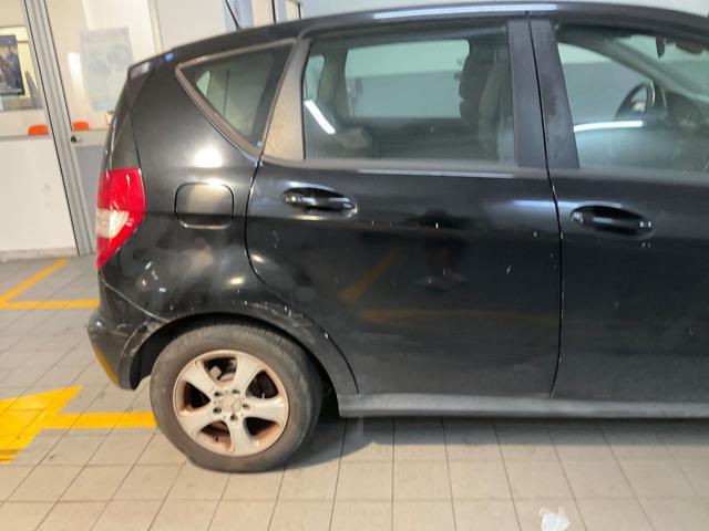 MERCEDES-BENZ A 160 CDI CAMBIO AUTOMATICO