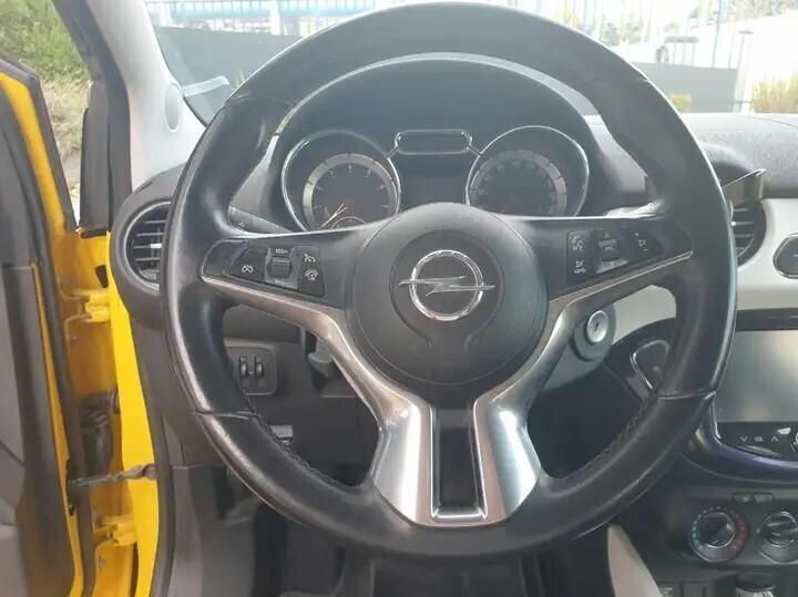 Opel Adam 1.2 70 CV