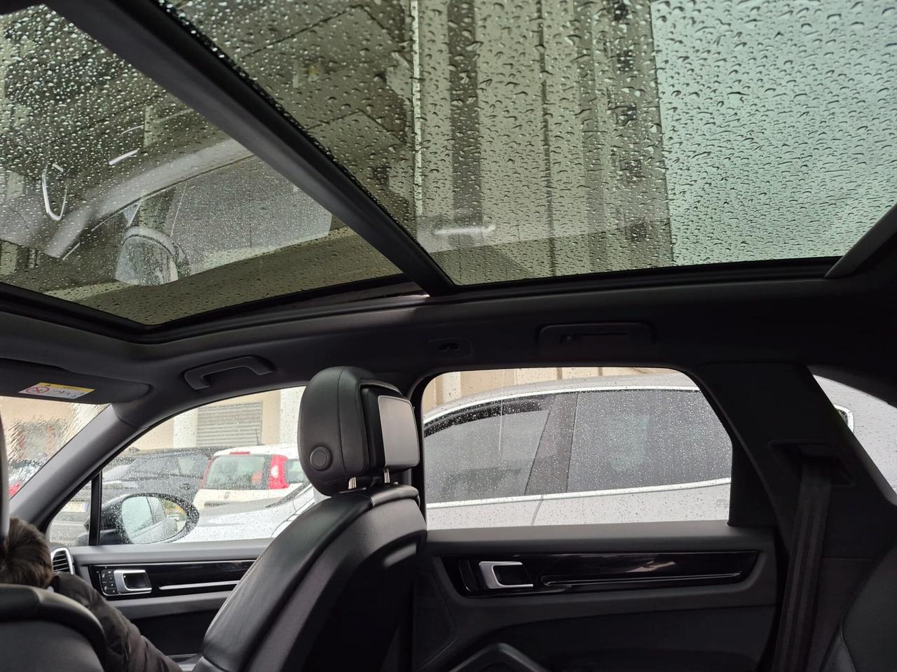 Porsche Cayenne 3.0 V6 E-Hybrid