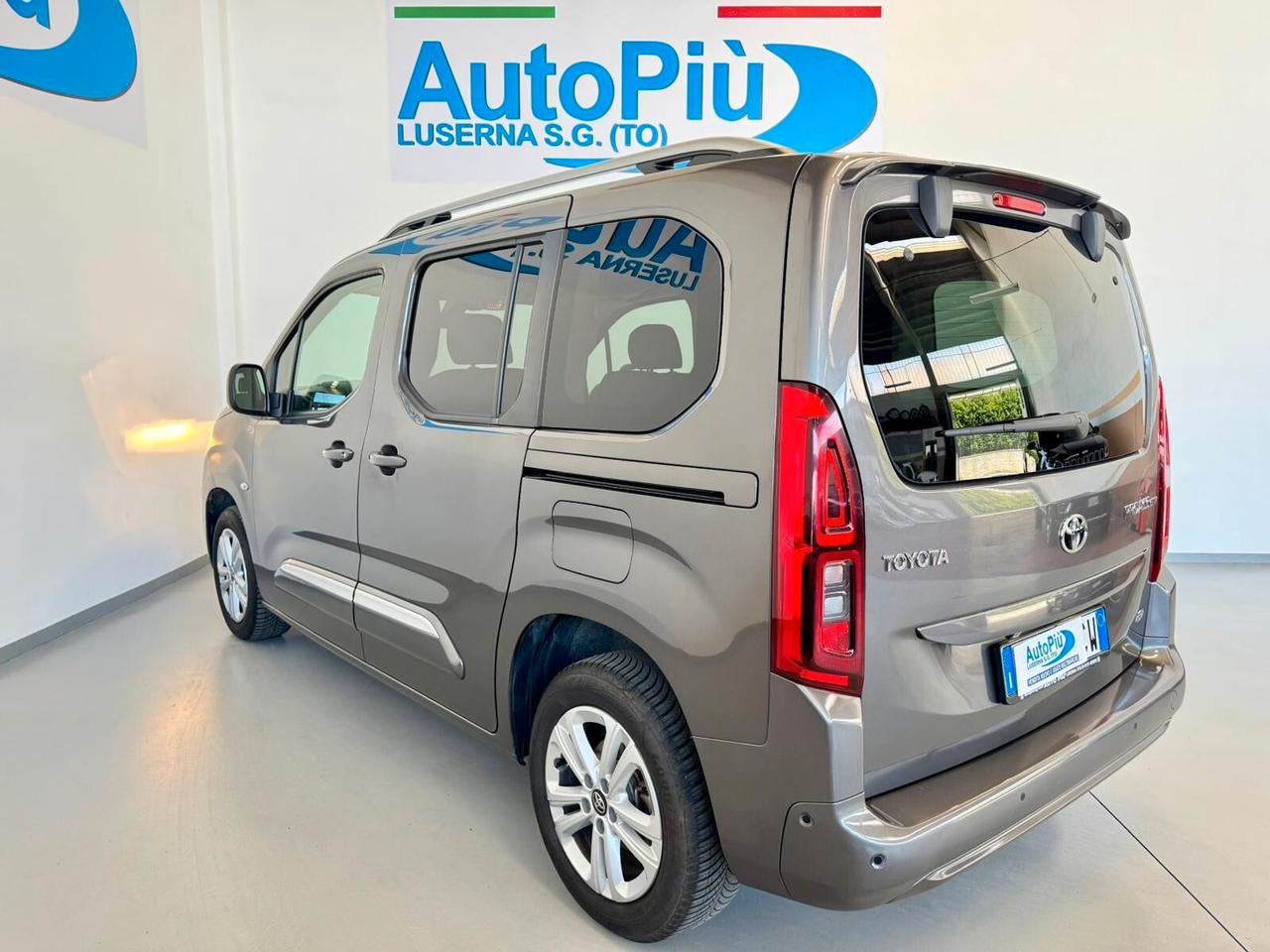 Toyota Proace City Verso 1.2 110 CV S&S Luxury