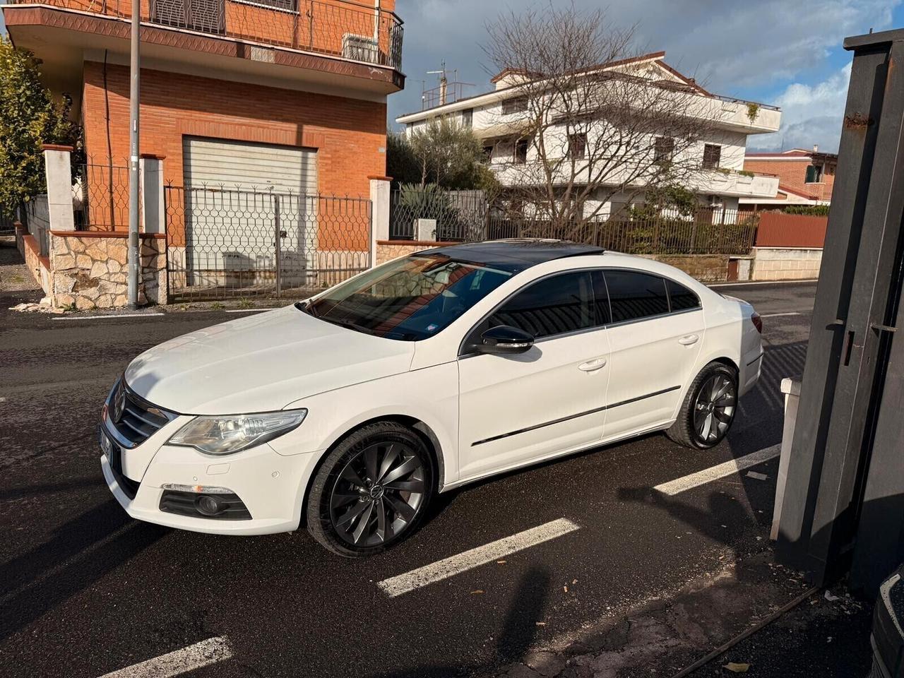 Volkswagen Passat CC 2.0 TDI DSG - Full Opt - Superprezzo