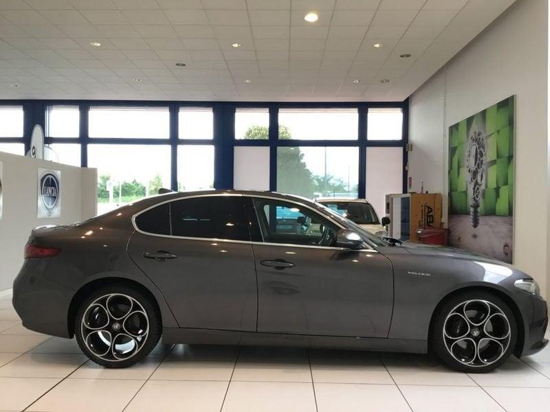 Alfa Romeo Giulia 2.2 Turbodiesel 210 CV AT8 AWD Q4 Veloce