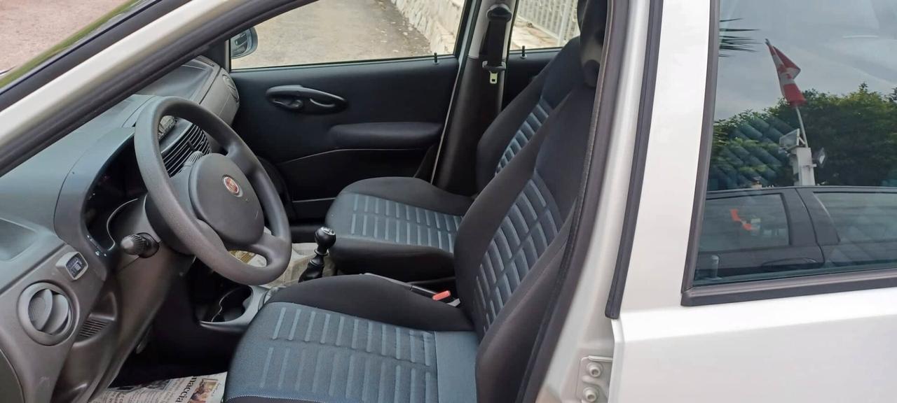 Fiat Punto Classic 1.2 5 porte Natural Power Active