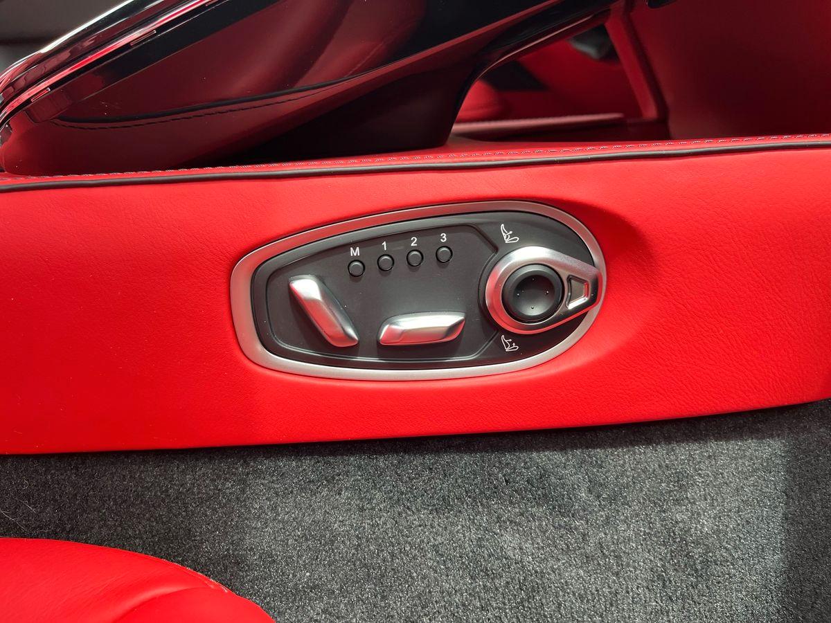 ASTON MARTIN Vantage Coupe 4.0 V8 auto