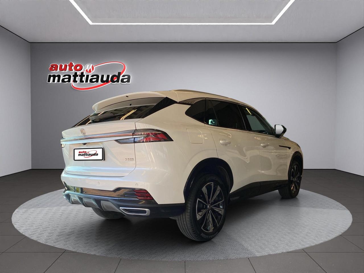 Mg HS 1.5 Luxury auto