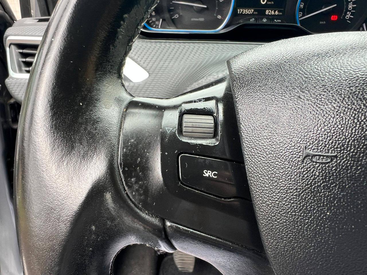 Peugeot 2008 BlueHDi 120 S&S Black Matt