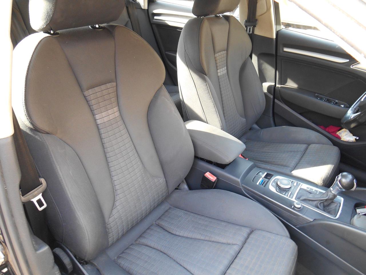 Audi A3 Sedan 1.6 TDI clean diesel S tronic Ambition