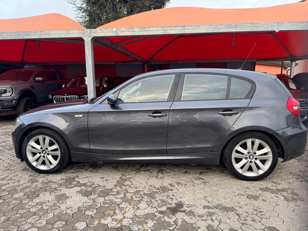 Bmw 116 ADATTA A NEOPATENTATI 116i 116cv cat 5 porte