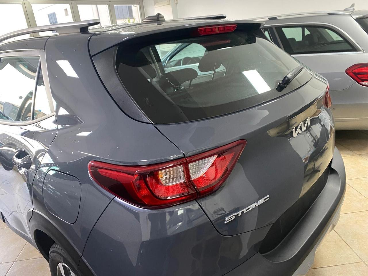 Kia Stonic 1.0 T-GDi 100 CV MHEV MT Style