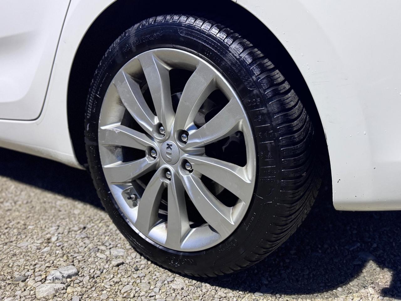 Kia Carens 1.7 Diesel 115cv Neopatentati - 2015