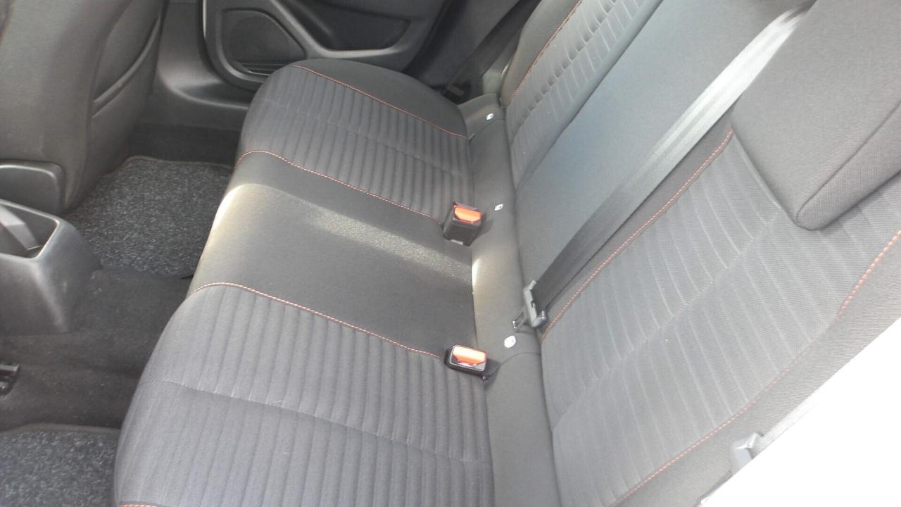 PEUGEOT 208 1.2 BENZ-PREZZO PROMO!