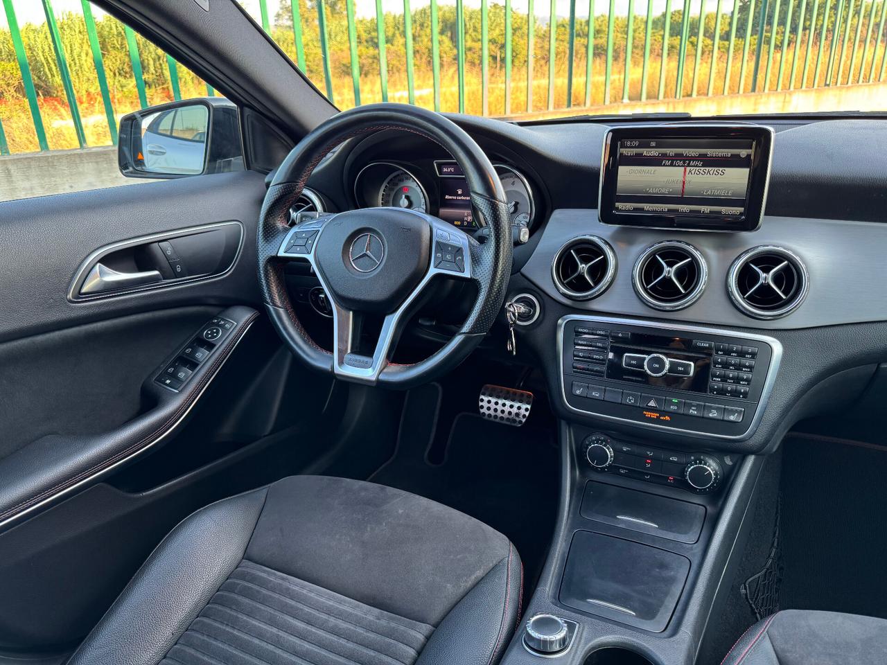 Mercedes-benz GLA 220 CDI Automatic Premium