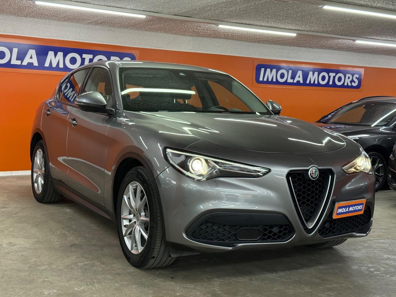 Alfa Romeo Stelvio 2.2 Turbodiesel 160 CV AT8 RWD Business