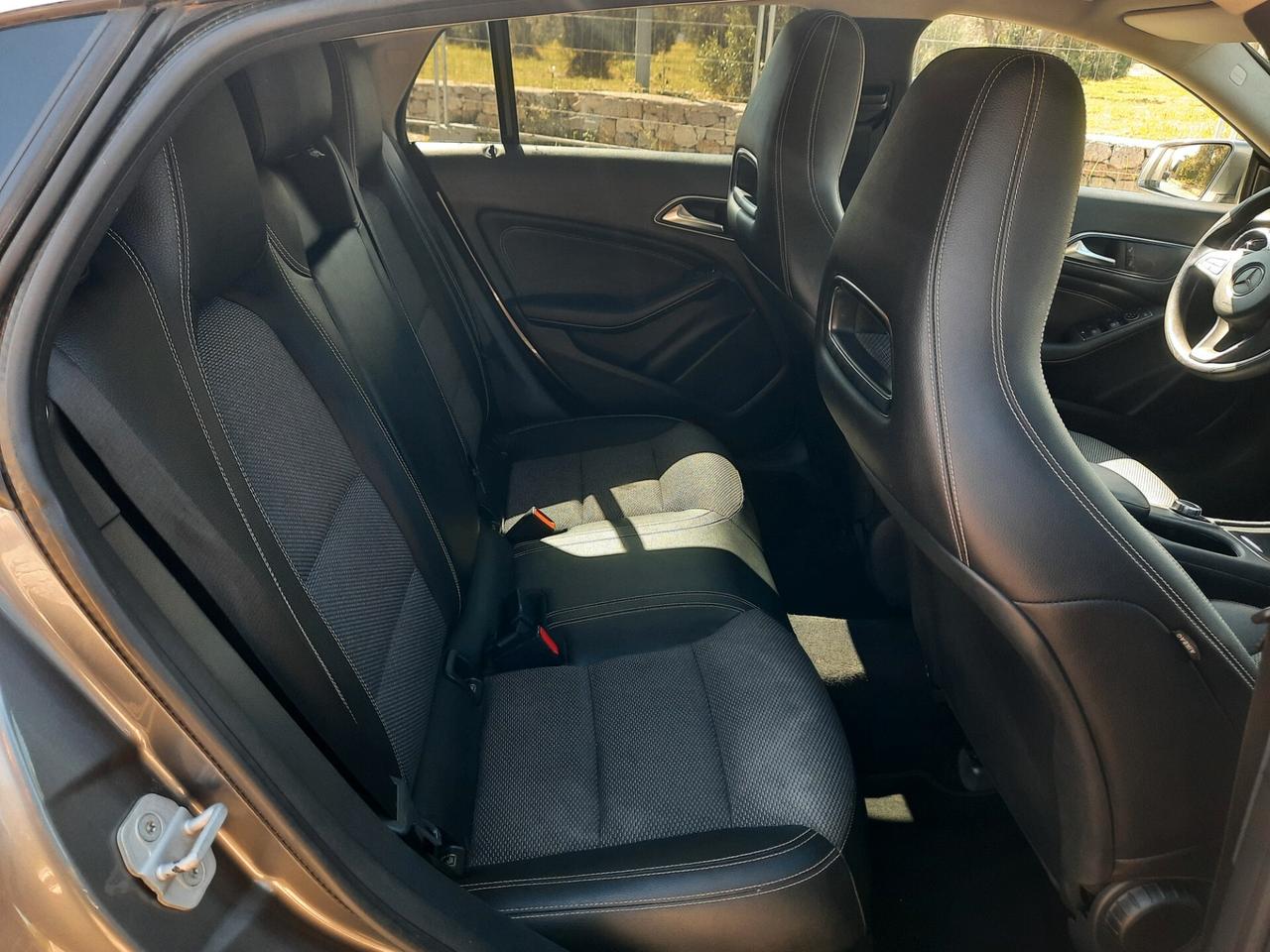 Mercedes-benz CLA 180 d Shooting Brake