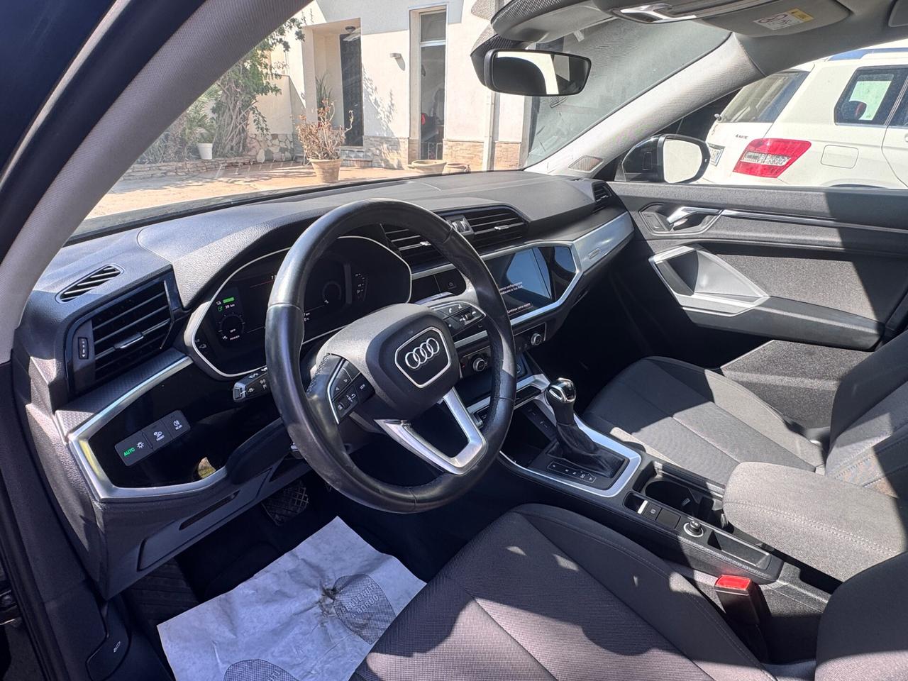 Audi Q3 SPB 35 TFSI S tronic Business Plus