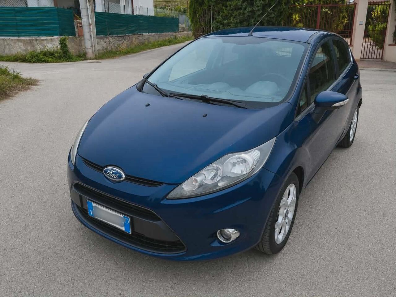 Ford Fiesta 1.4 TDCi 70 CV Ikon – PARI AL NUOVO