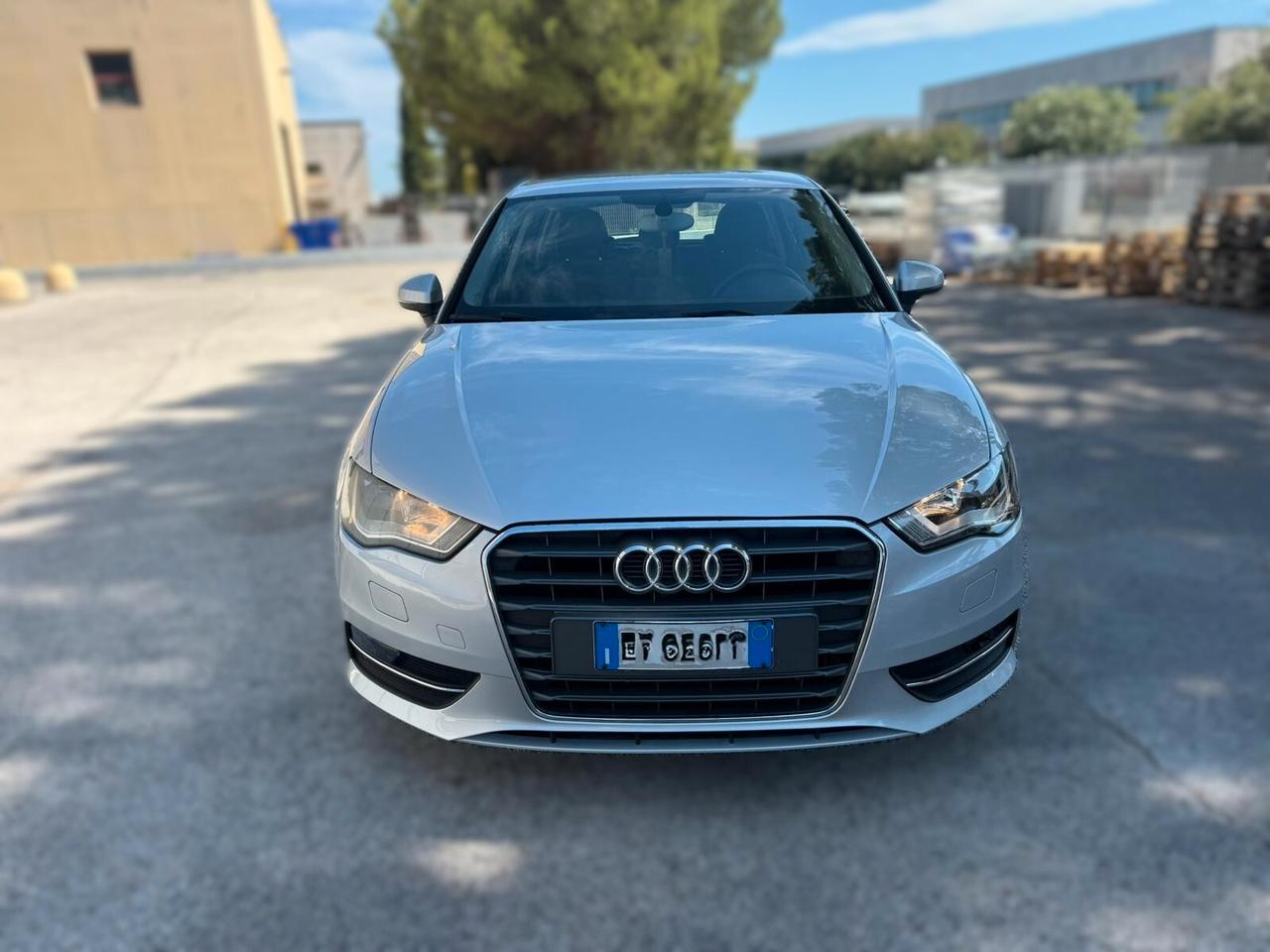 AUDI A3 SPB 1.6 TDI 2015 12 MESI DI GARANZIA