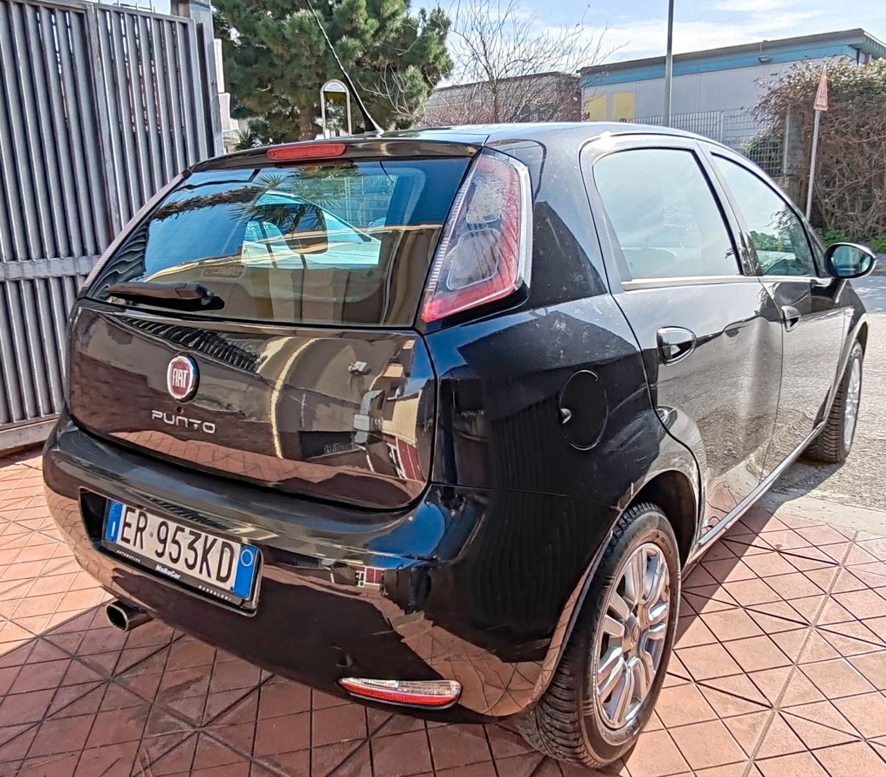 Fiat Punto automatica 1.4 S&S 8V 5 porte Lounge