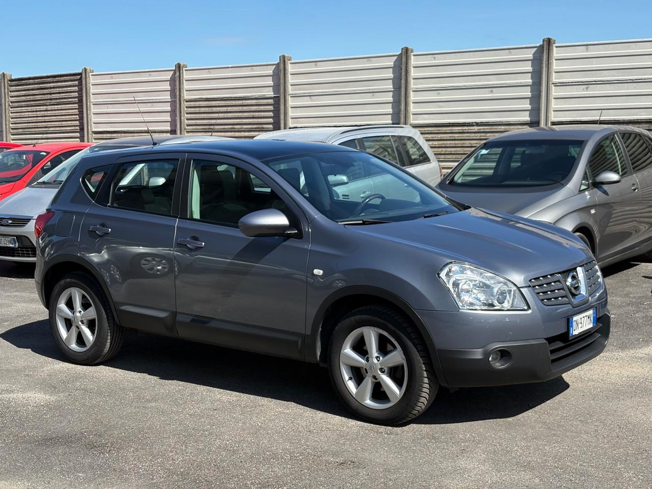 Nissan Qashqai 2.0 dCi DPF 4WD Tekna