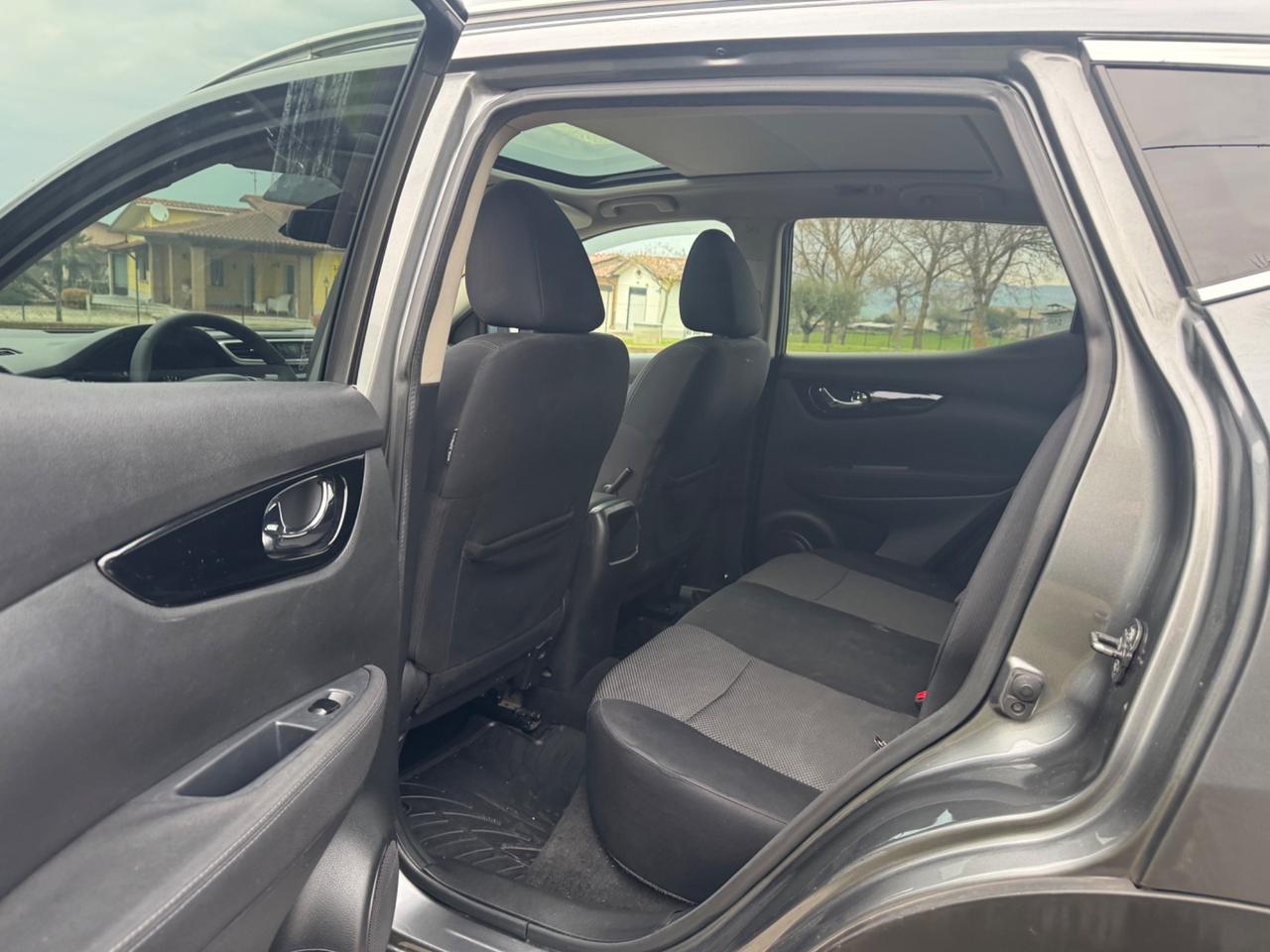 Nissan Qashqai 1.5 dCi Tekna