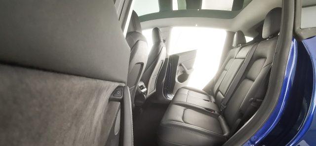 TESLA Model Y Long Range Dual Motor AWD - Autopilot avanzato