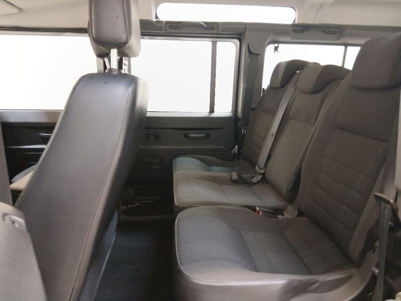 Land Rover Defender 110 2.4 td SE Hard Top