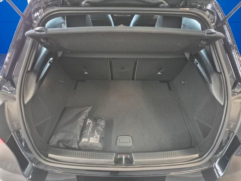 MERCEDES Classe A (W177) A 200 Automatic AM...