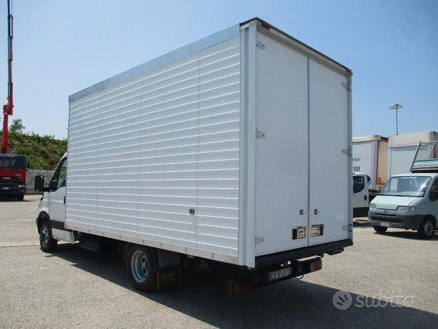 Iveco Daily 35C17 3000 170CV FURGONE LEGA 4.45 M 2