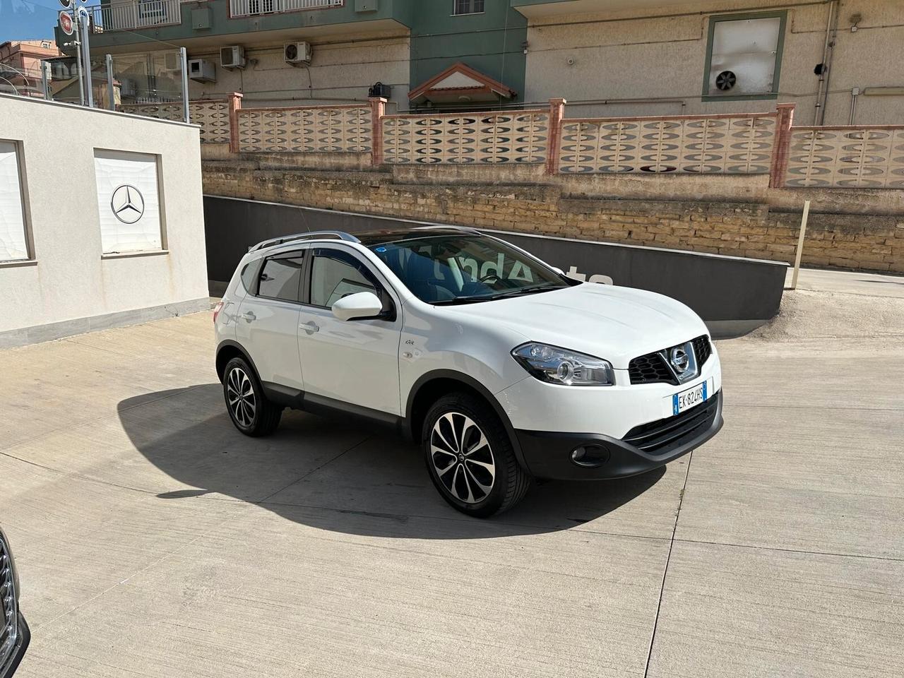 Nissan Qashqai 1.5 dCi DPF Tekna